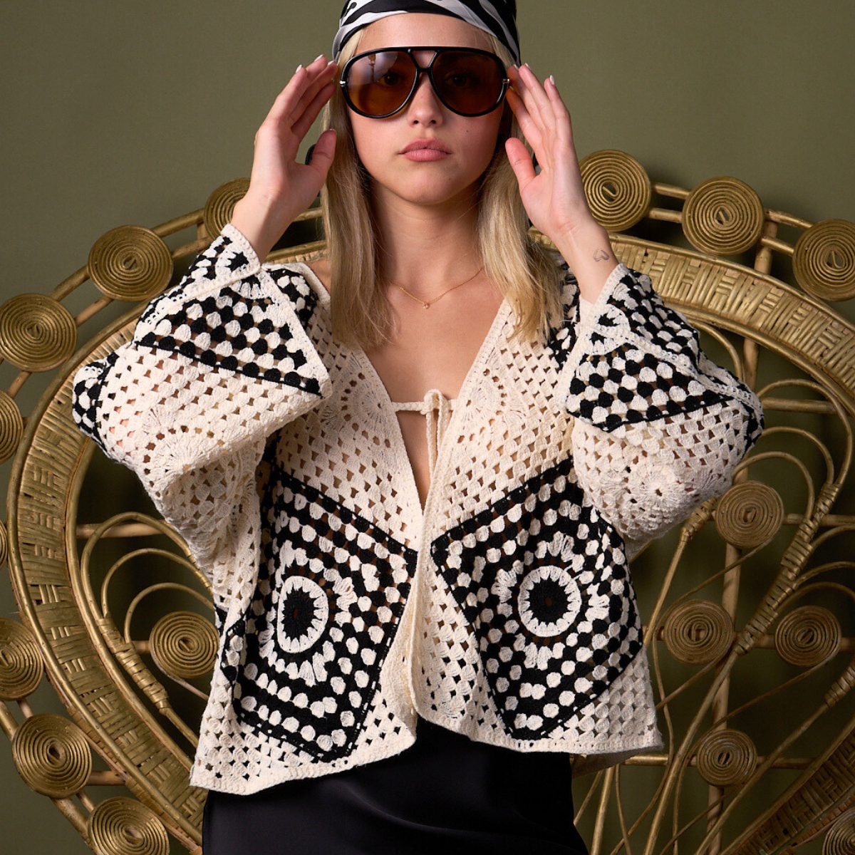 TEJIDO CLAUDIA NEGRO