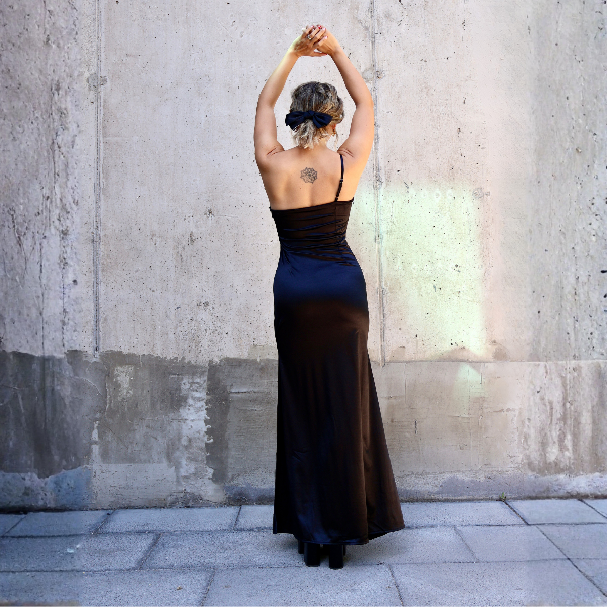 VESTIDO EMILIA DRAP NEGRO