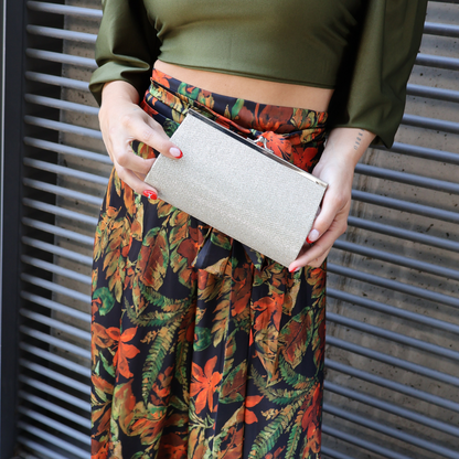 FALDA FILIPPA FLORES FONDO NEGRO