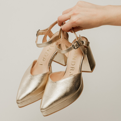 ZAPATOS ANDREA GOLD