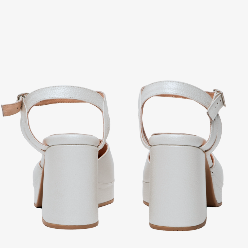 ZAPATOS ANDREA WHITE